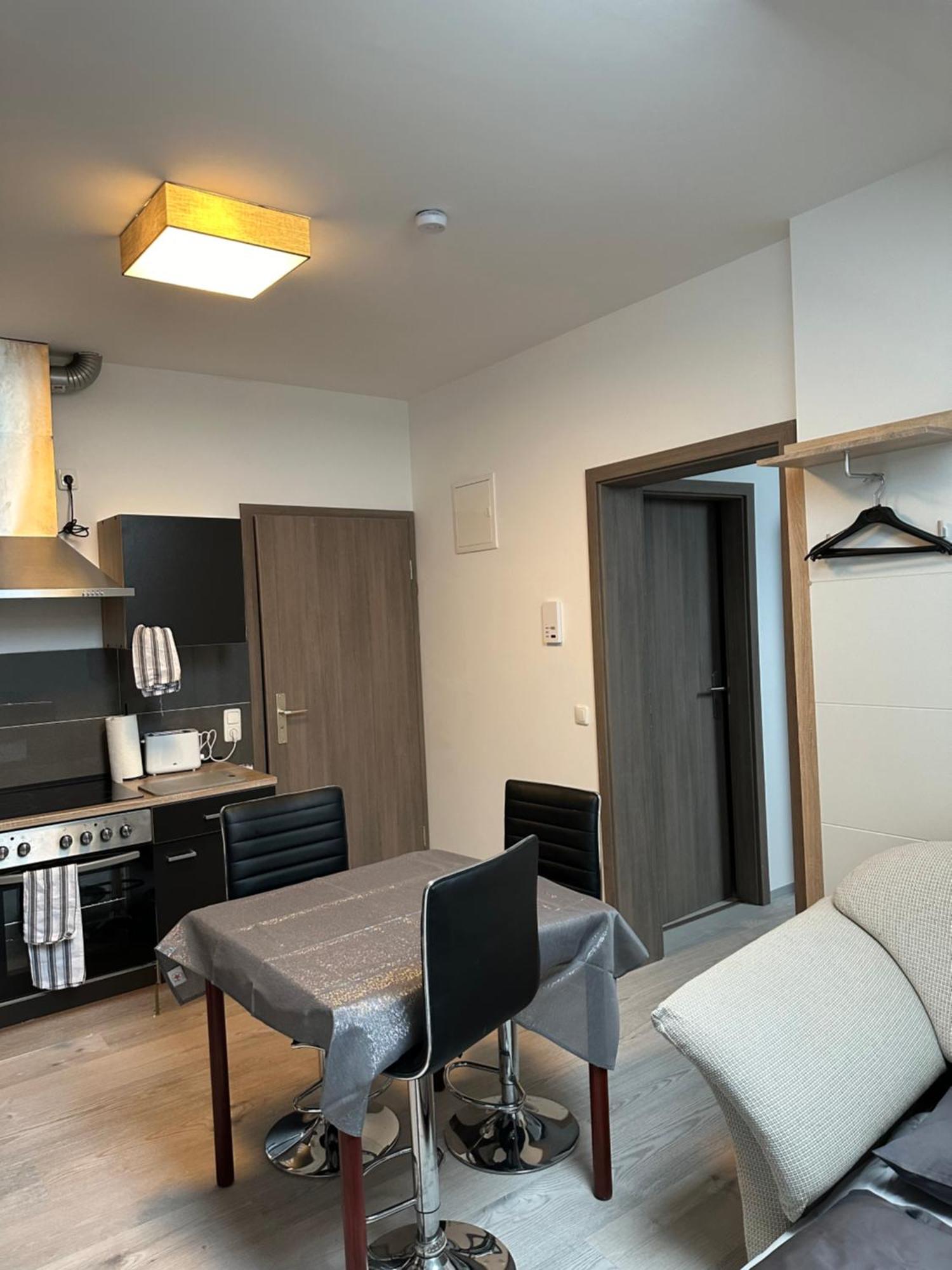 Zwillinge Ferienwohnung Am Markt Finkenburg Екстериор снимка
